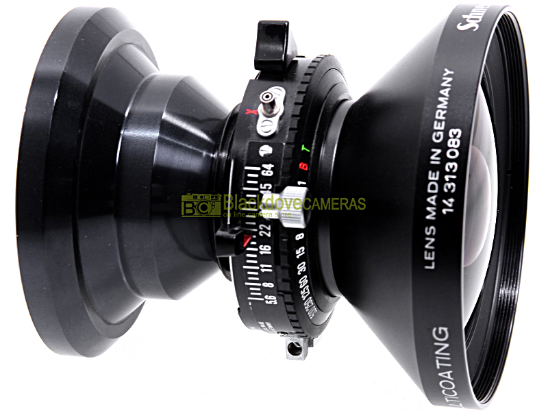 Obiettivo Schneider Super Angulon 90mm. f 1:5,6 MC