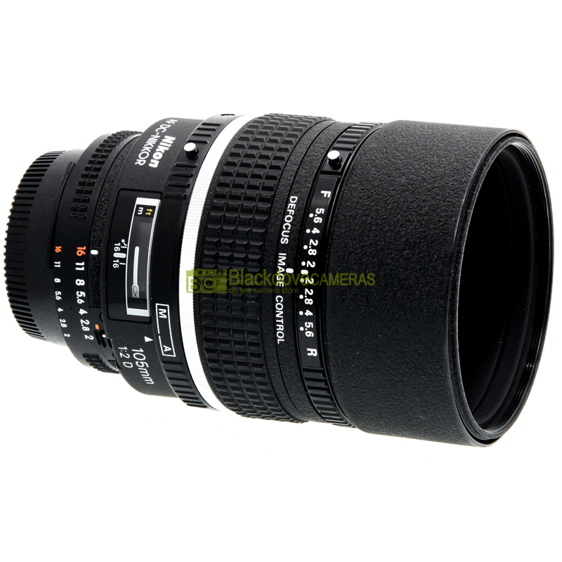 Nikon AF-D Nikkor 105mm. f2 DC (Defocus Control) Tele obiettivo da ritratto.