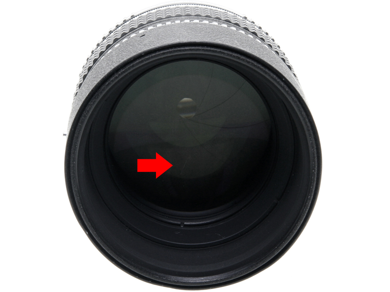Nikon AF-D Nikkor 105mm. f2 DC (Defocus Control) Tele obiettivo da ritratto.