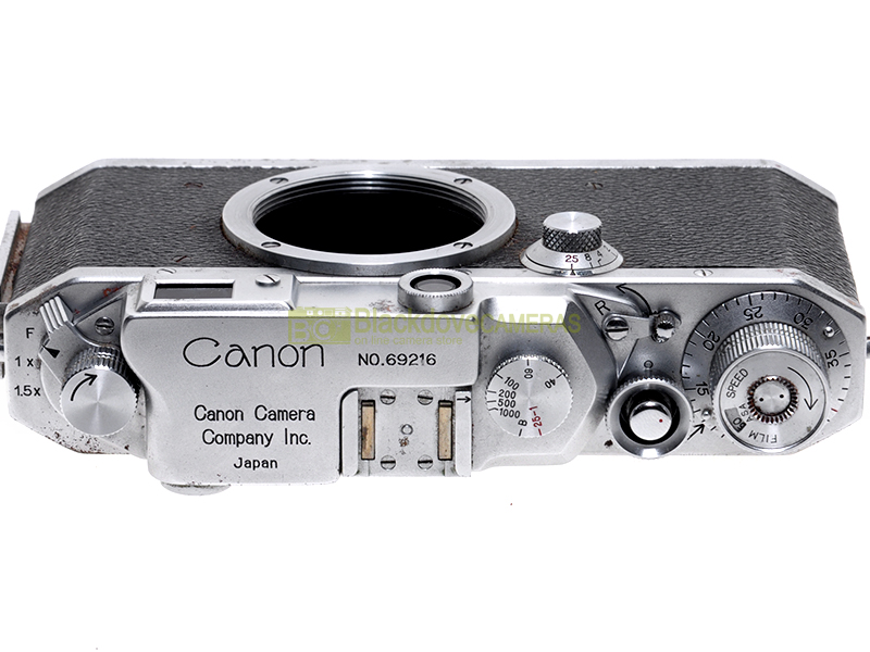 “Canon IV S, fotocamera a pellicola con telemetro, innesto a vite 39mm. Screw M39.”