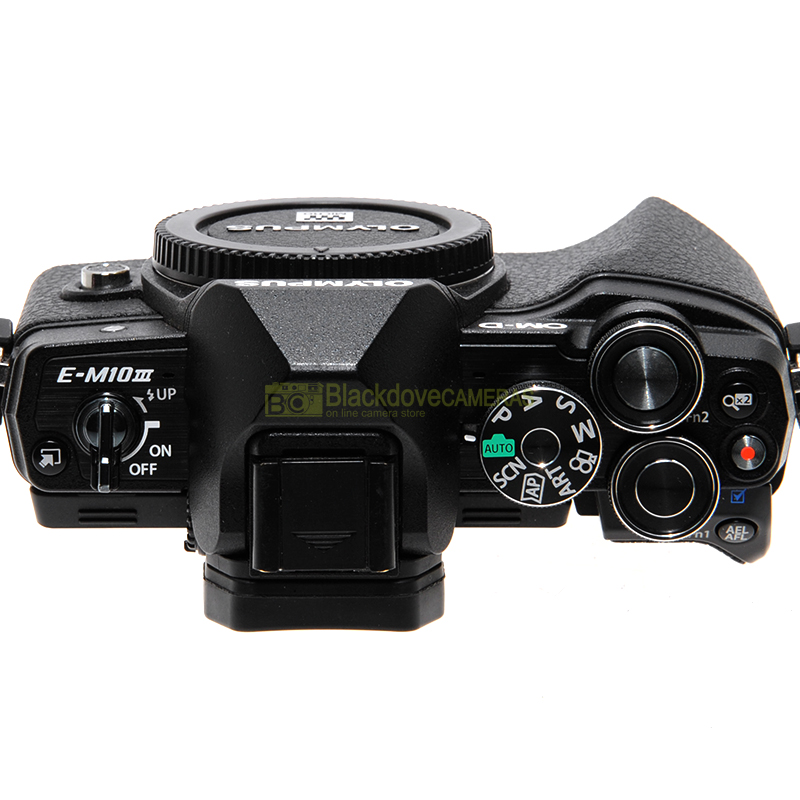 Fotocamera digitale Mirrorless Olympus OM-D E-M10 Mark III micro 4/3. MFT