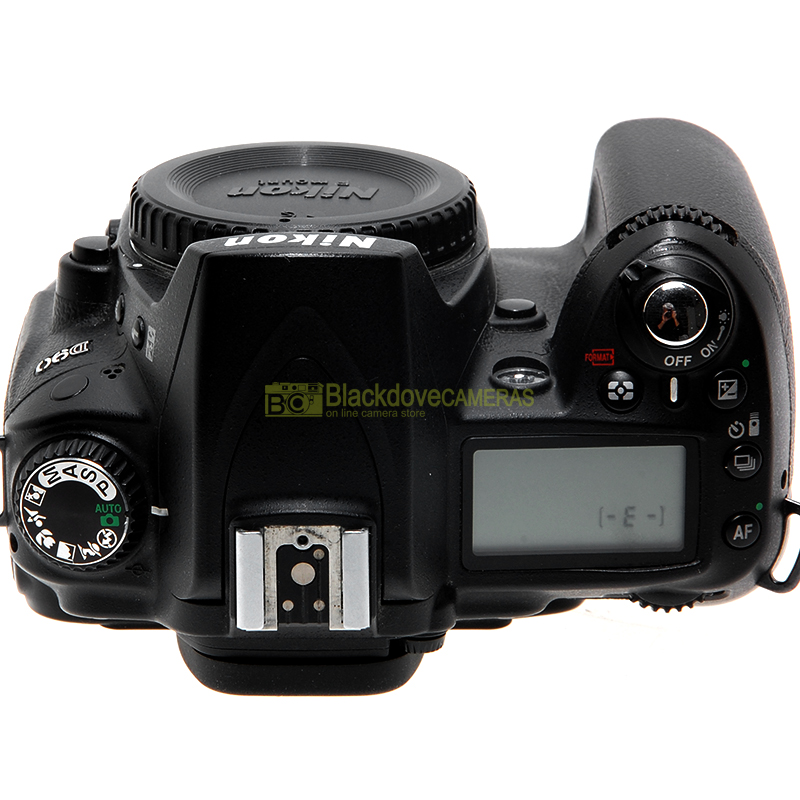 Nikon D90