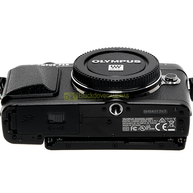 Olympus Pen E-PL7 body nera