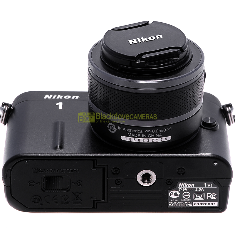 Fotocamera Nikon 1 V1 black fotocamera digitale mirrorless con zoom 10/30mm VR