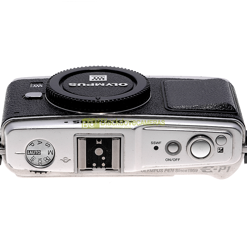 Olympus Pen E-P1 body silver