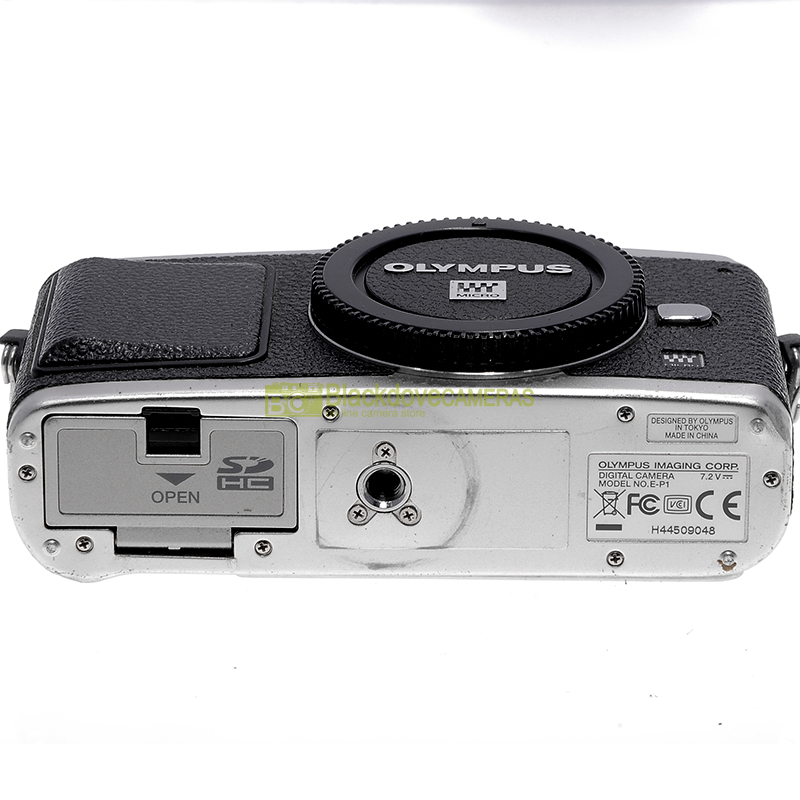 Olympus Pen E-P1 body silver