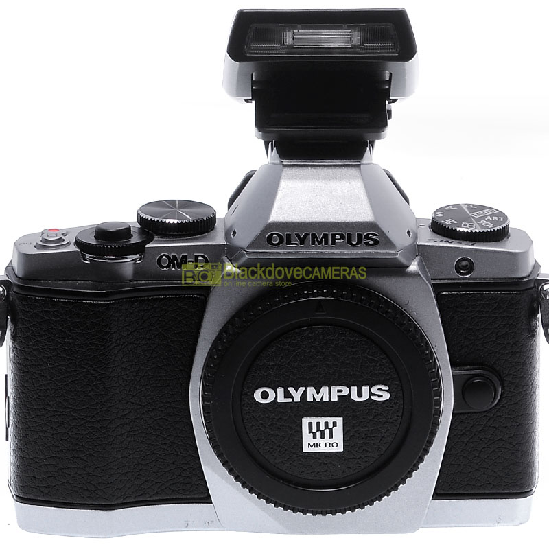 Olympus OM-D E-M5 body