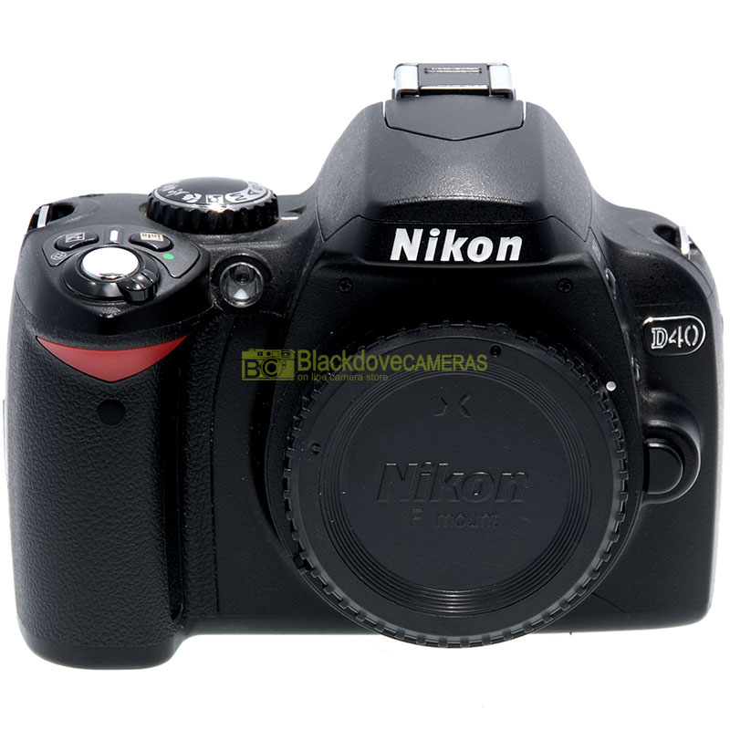 “Nikon D40”
