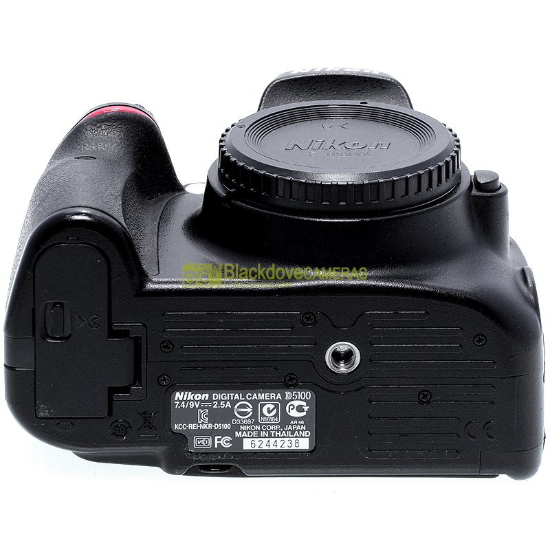 Nikon D5100 body