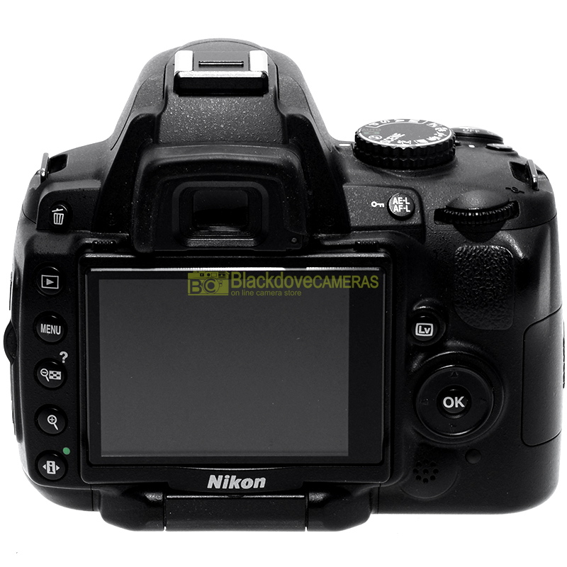 Nikon D5000 body