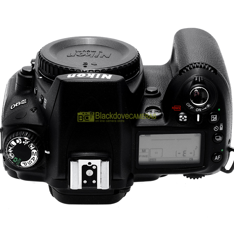 Nikon D90