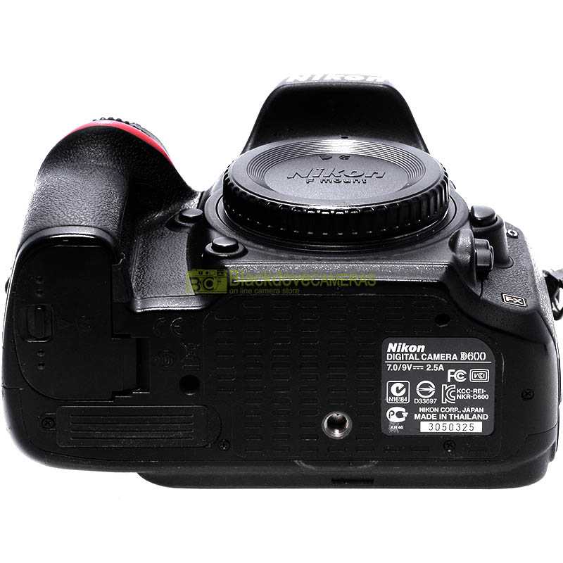 Nikon D600