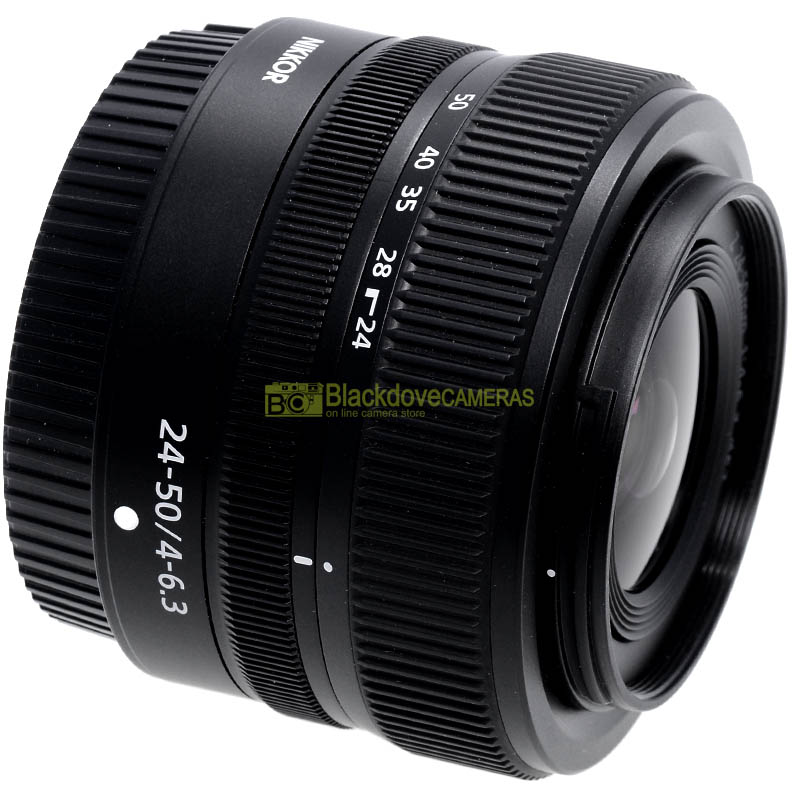 Nikon Z 24/50mm. f4-6,3 Obiettivo AF full frame per fotocamere mirrorless FX-DX 