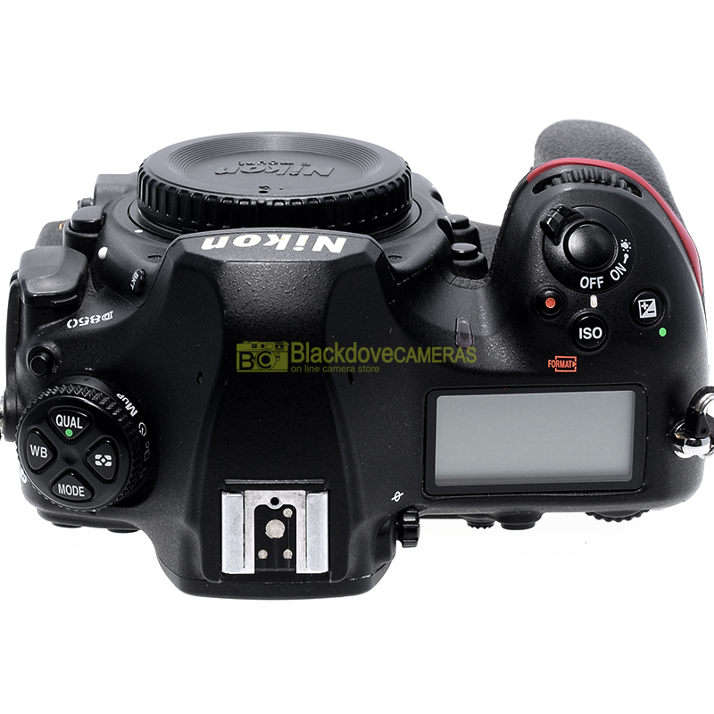 “Nikon D850”