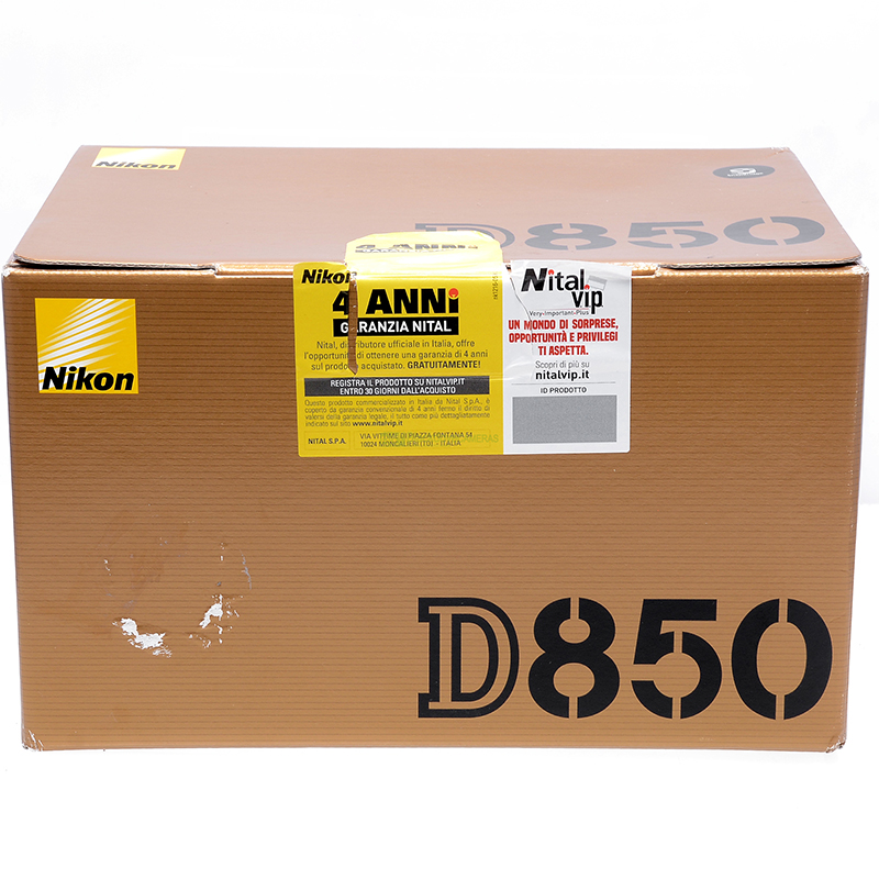 “Nikon D850”