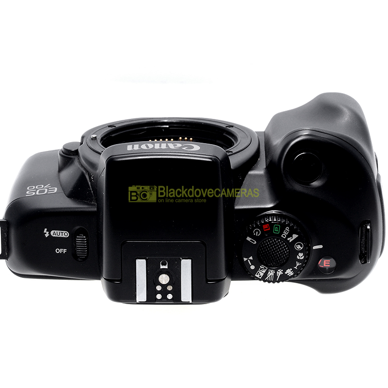 Canon EOS 700