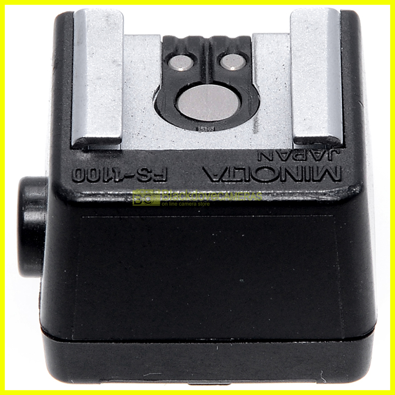 Minolta FS-1100 adattatore slitta originale da standard a innesto Dynax/Maxxum. 