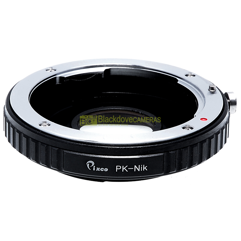 “Adapter per obiettivi Pentax K su fotocamere Nikon a pellicola e digitali”