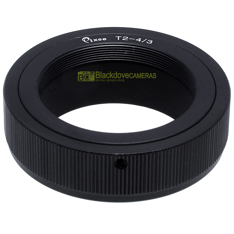 “Adapter per obiettivi a vite T2 su fotocamere Olympus 4/3. Anello adattatore”
