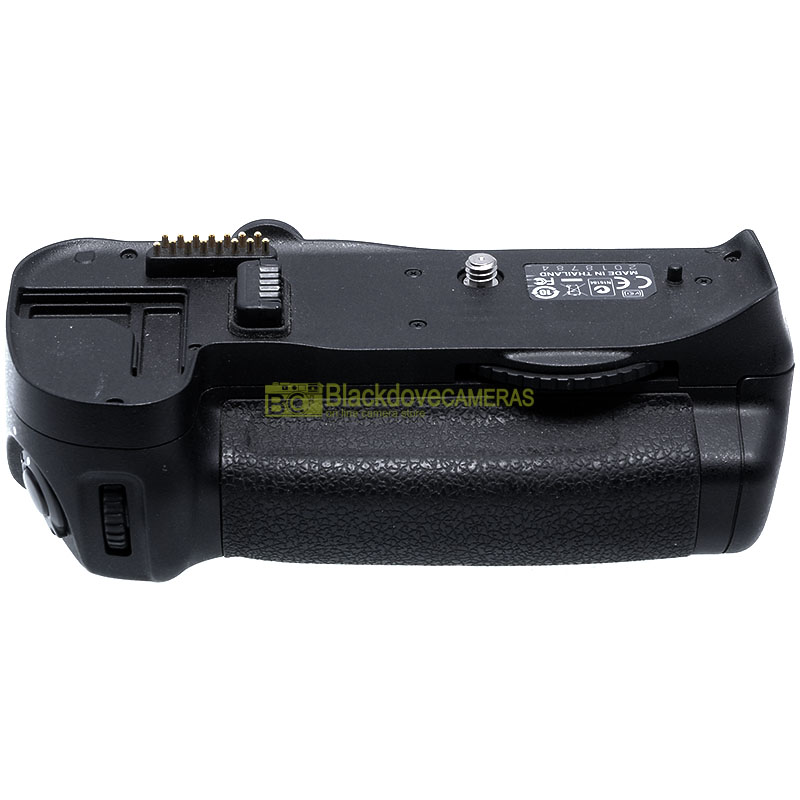Nikon MB-D10 impugnatura verticale per Nikon D300 D300s e D700 MBD10Battery grip