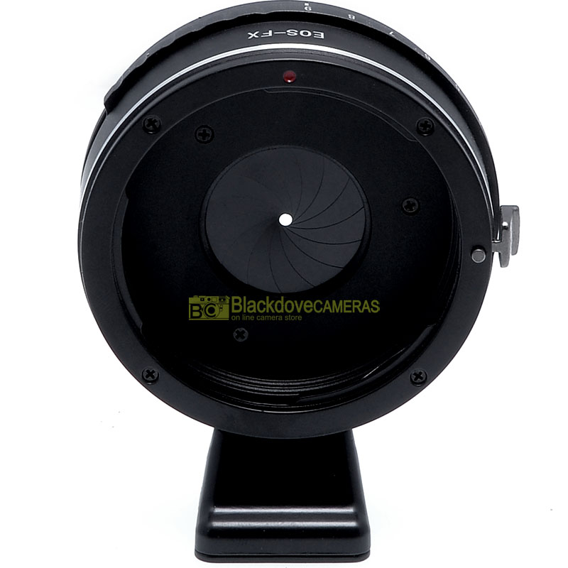 Adapter per obiettivi Canon EOS EF su fotocamere Fujifilm Fuji X con diaframma.