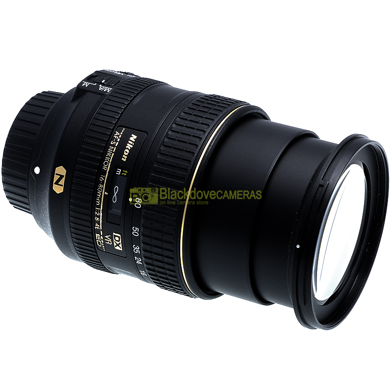 Nikon AF-S Nikkor 16/80mm f2,8-4 E VR ED DX obiettivo zoom per reflex digitali.