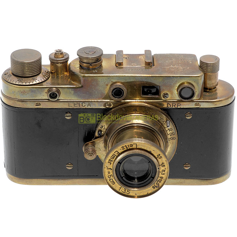 Fotocamera a telemetro M39 con Elmar 5cm. f3,5