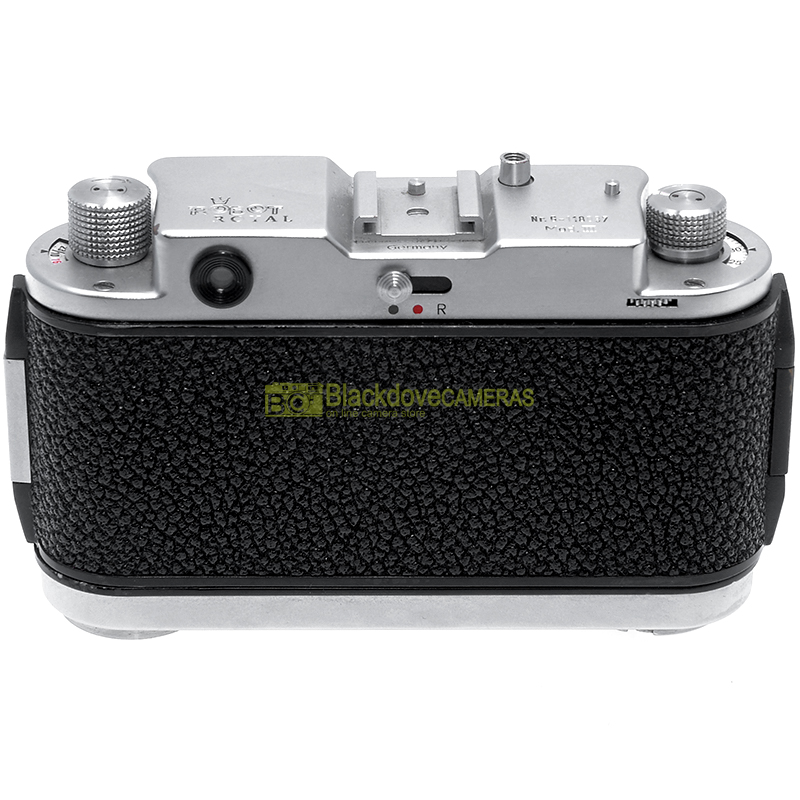 Robot Royal Mod. III con Schneider Xenon 40mm f1,9