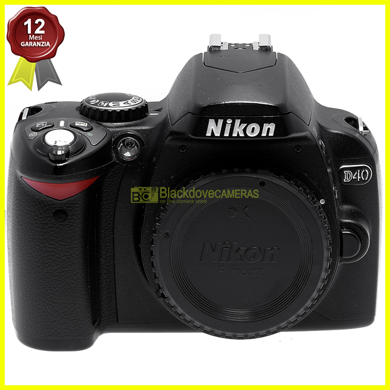 Nikon D40 body fotocamera digitale reflex. Macchina fotografica formato APS-C
