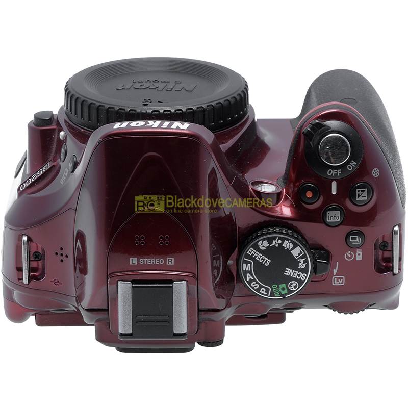 Nikon D5200