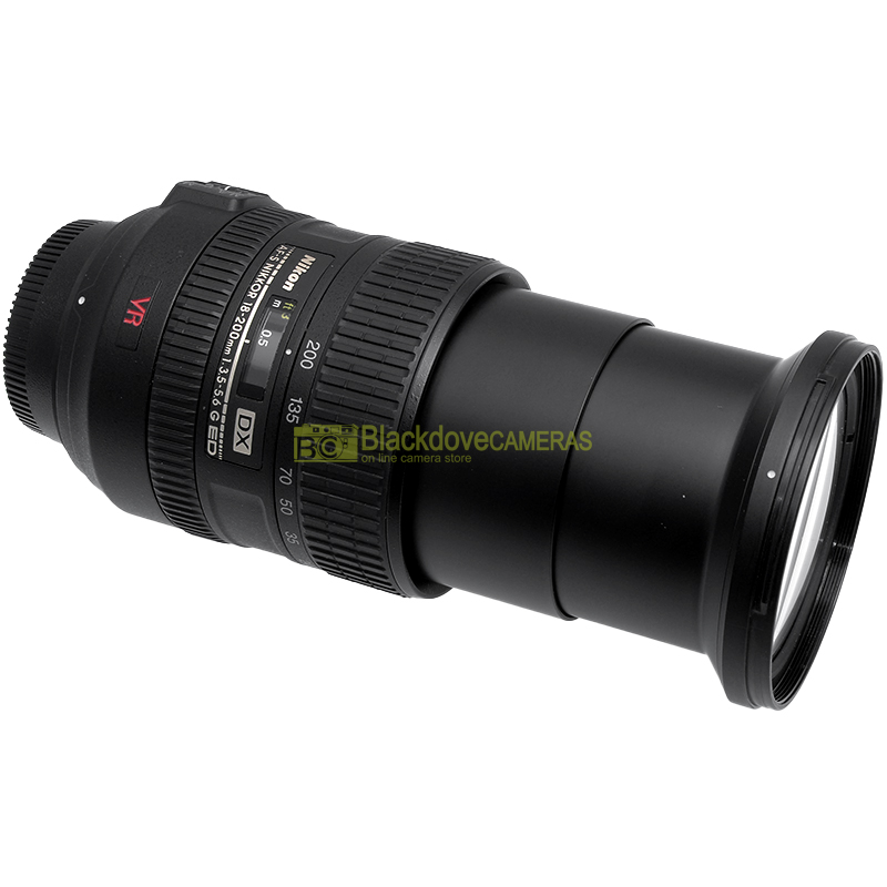 Nikon AF-S Nikkor 18/200mm f3,5-5,6 G ED VR obiettivo zoom per reflex digitali.