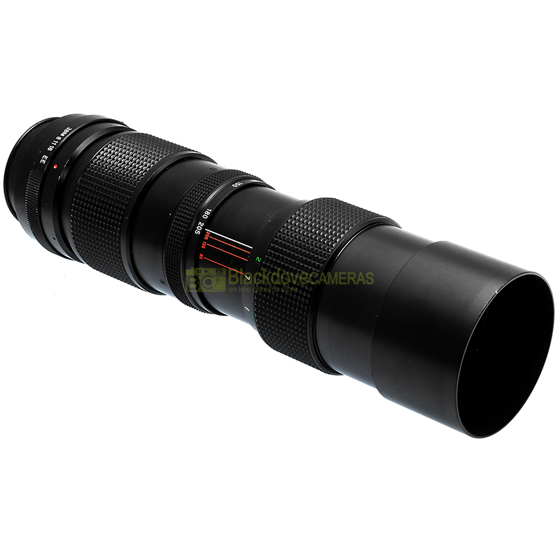 Vivitar 85/205mm. f3,8 obiettivo zoom per fotocamere a pellicola Konica