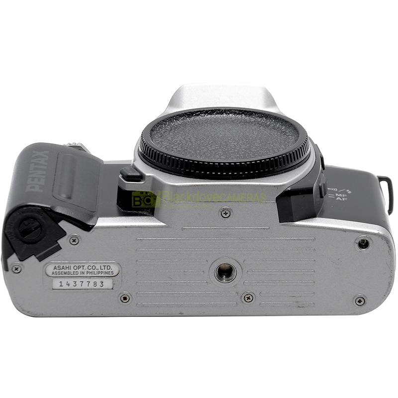 Pentax ZX-50 body
