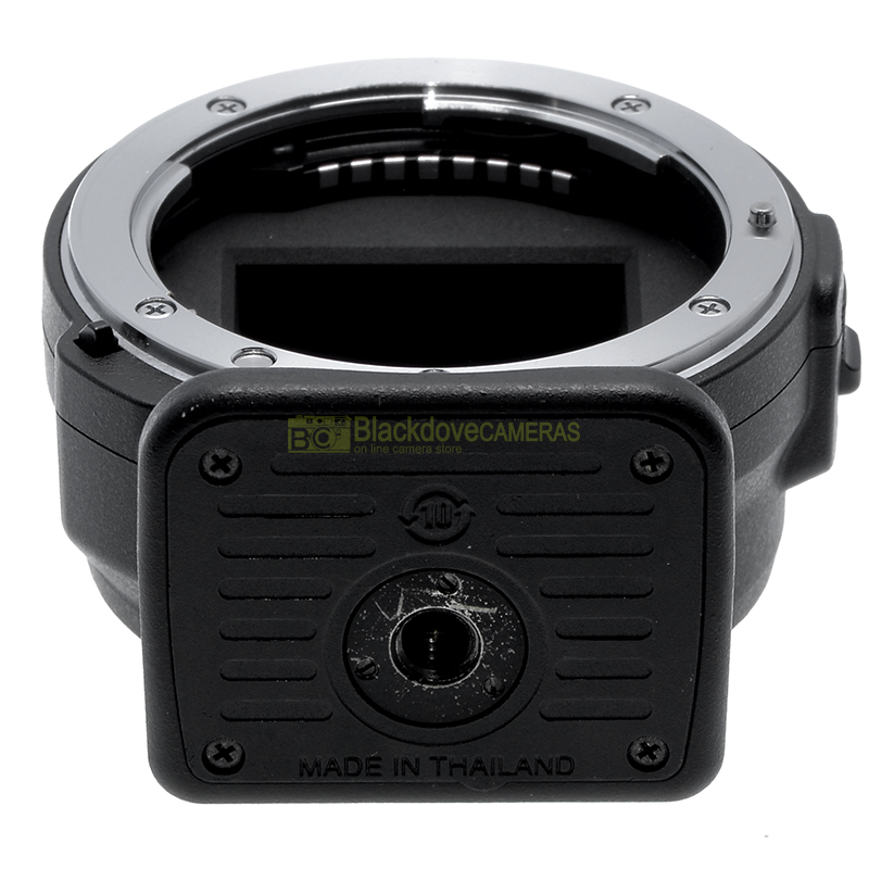 Nikon FT-1 adapter autofocus per obiettivi AF-S su fotocamere mirrorless serie 1