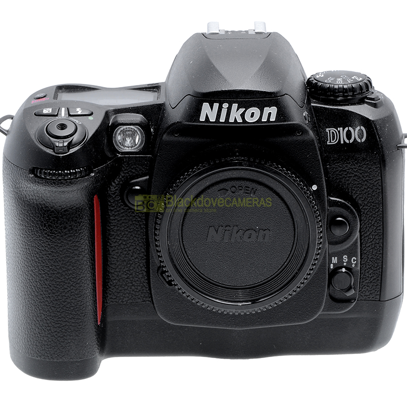 Nikon D100