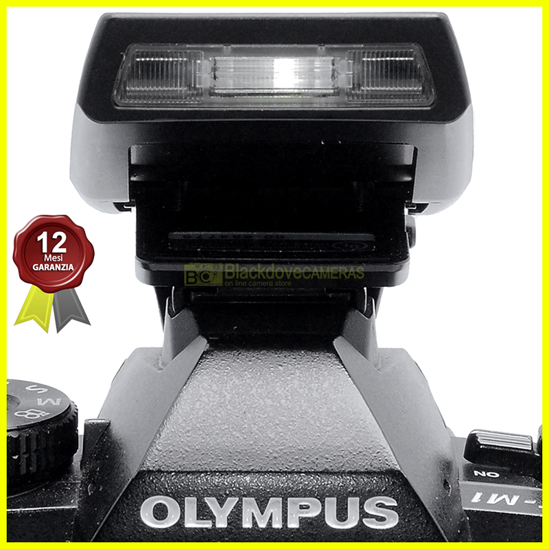 Flash Olympus FL-LM3 compatto e tropicalizzato