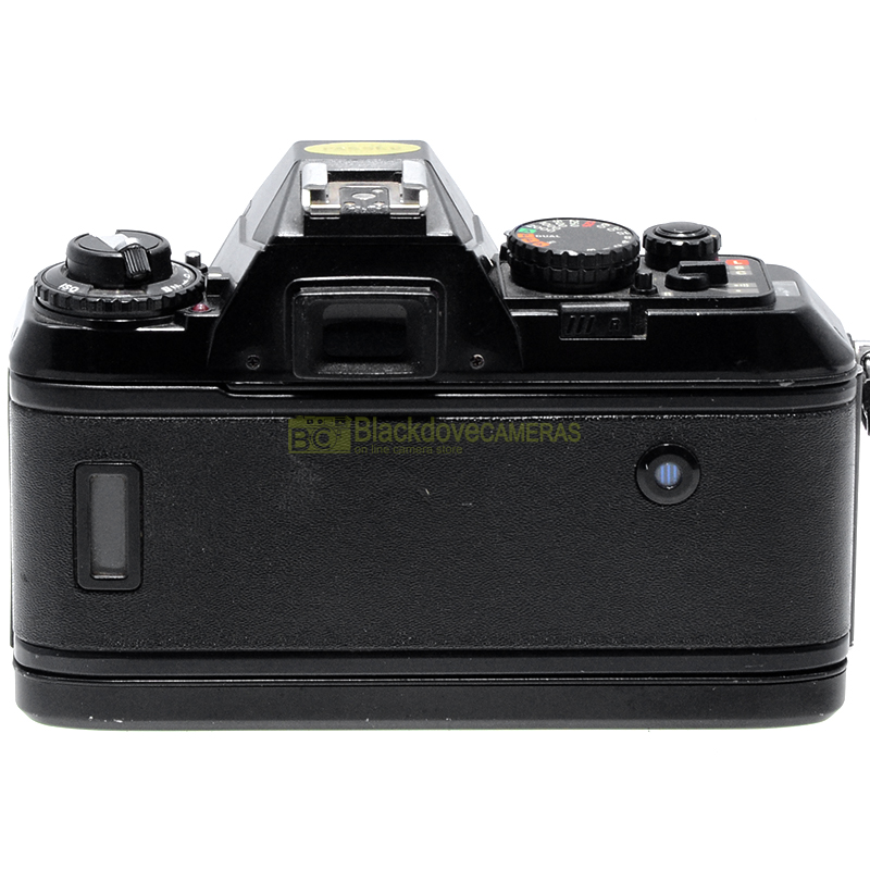Nikon F501