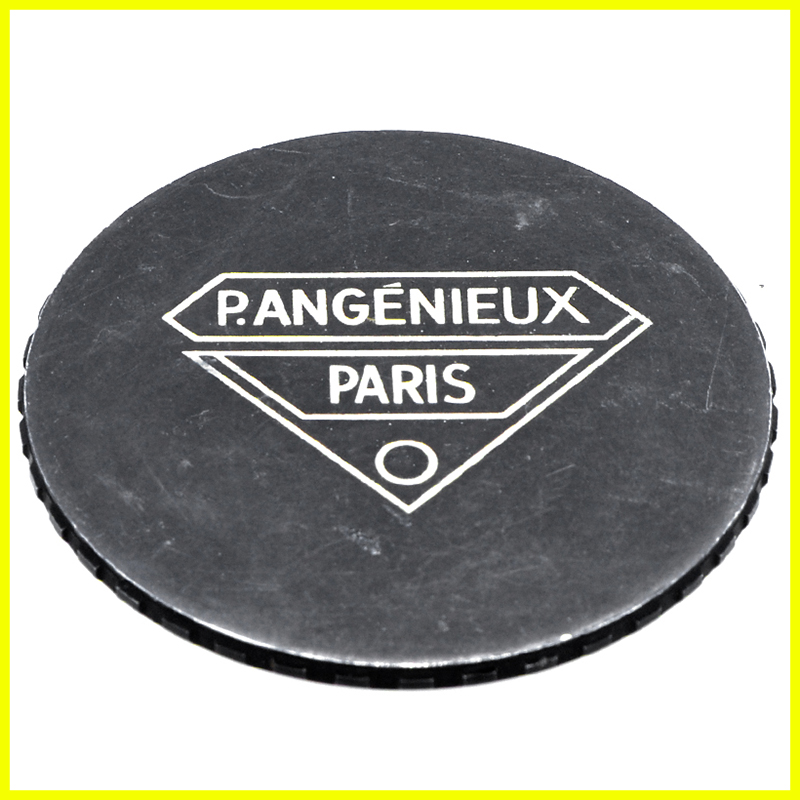 Tappo frontale in metallo P.Angenieux Paris. Front Cap screw mount.