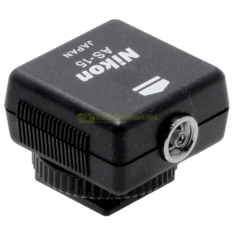 Nikon AS-15 Adattatore Flash, input contatto caldo, output presa PC sincro.