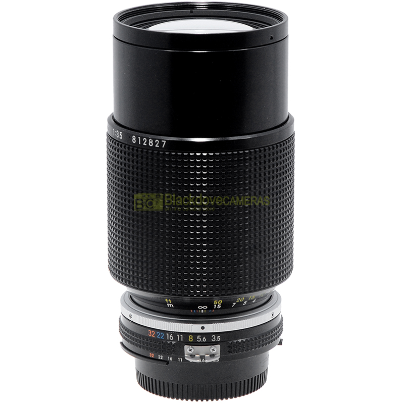 Nikon AI-S 50/135mm f3,5. Obiettivo zoom per fotocamere a pellicola e digitali