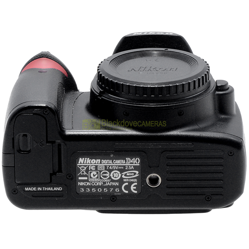 Nikon D40