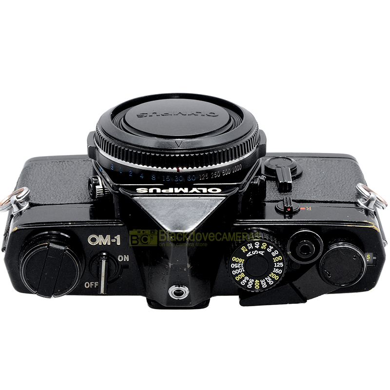 Olympus OM-1