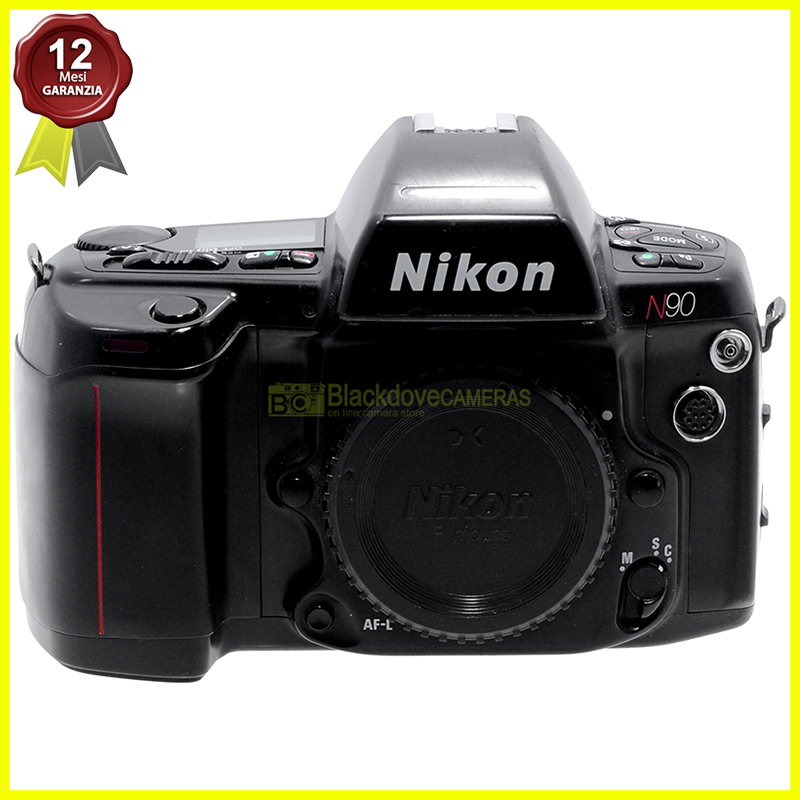 Nikon F90 body fotocamera reflex autofocus professionale analogica. F-90.