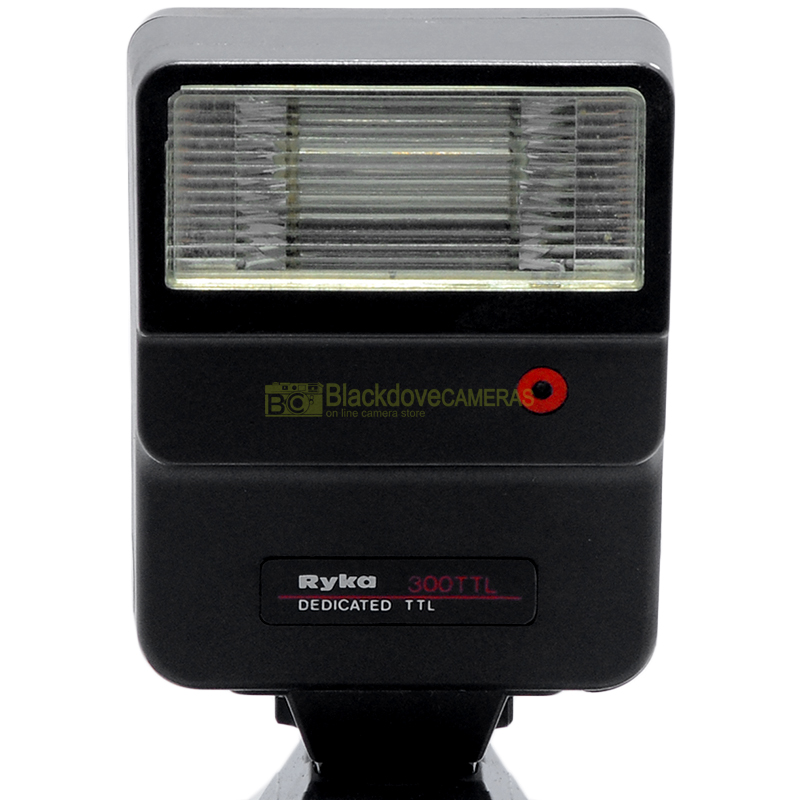 Flash multi dedicato Ryka 300 TTL per analogiche Pentax Nikon Minolta