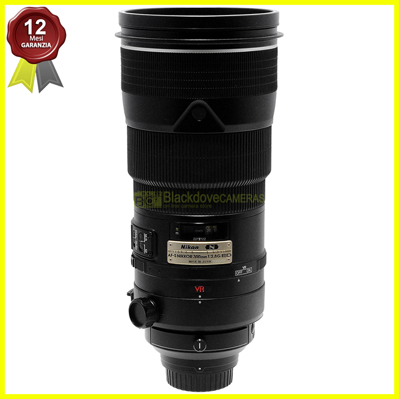 Nikon AF-S Nikkor 300mm f2,8 G ED VR Teleobiettivo Full Frame per fotocamere