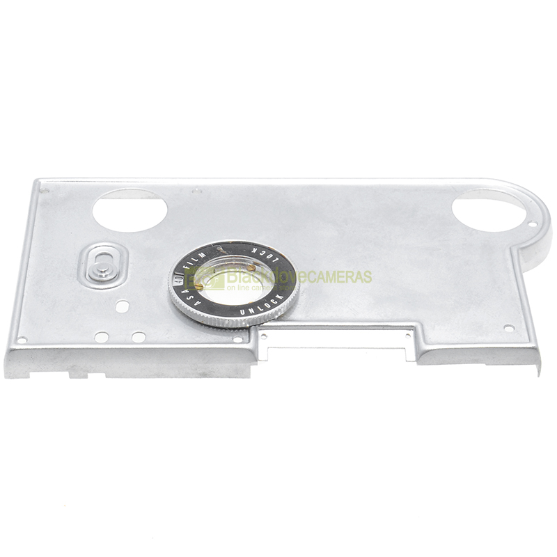 Fianchetto laterale lato destro per Mamiya C-33. Ricambio C33. Spare part.