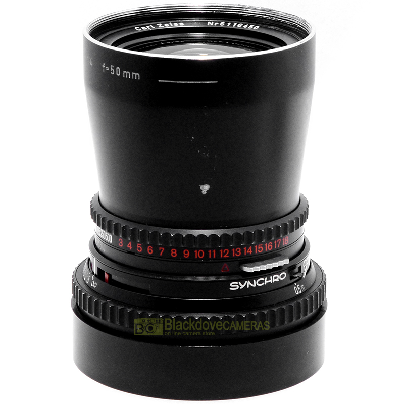 Obiettivo Carl Zeiss Distagon 50mm f4 per fotocamere Hasselblad 500 C - 500 C/M