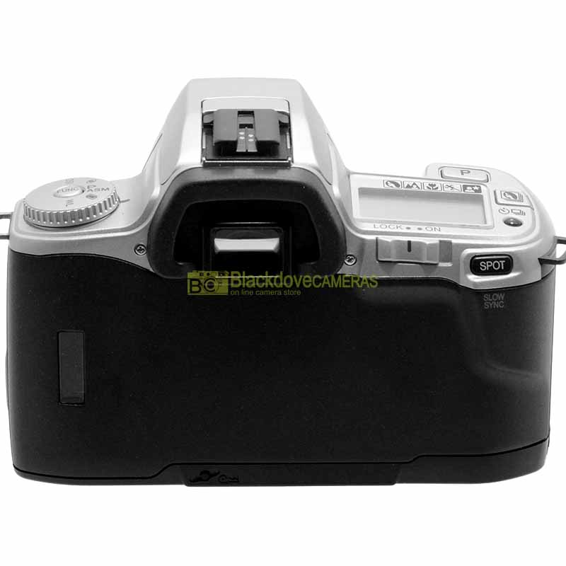 Minolta Dynax 404si Silver AF Reflex 35mm NUOVA - Vista laterale