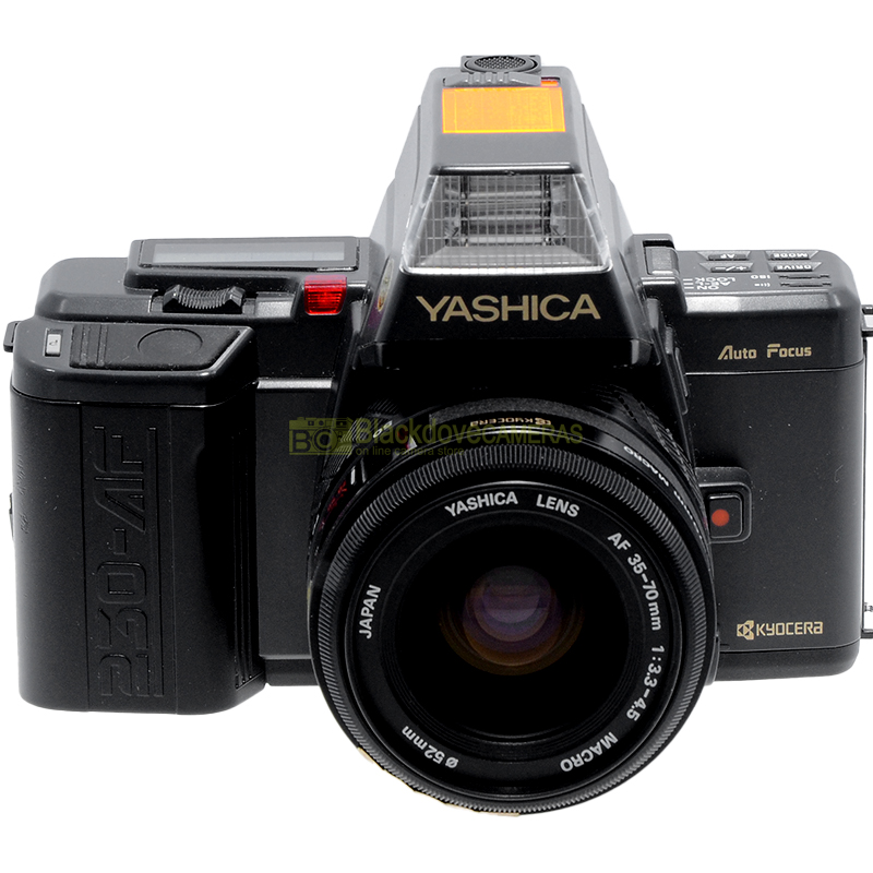Yashica 230AF