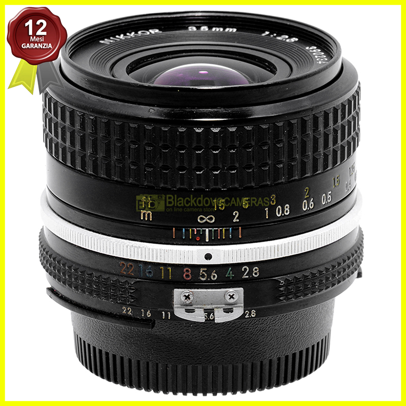 Nikon AI Nikkor 35mm f2,8. Obiettivo per fotocamere a pellicola e digitali